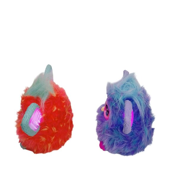 Furby Purple /Coral Plush Interactive Toy 2023 Hasbro Tested & Works Set Of 2 - Picture 3 of 6